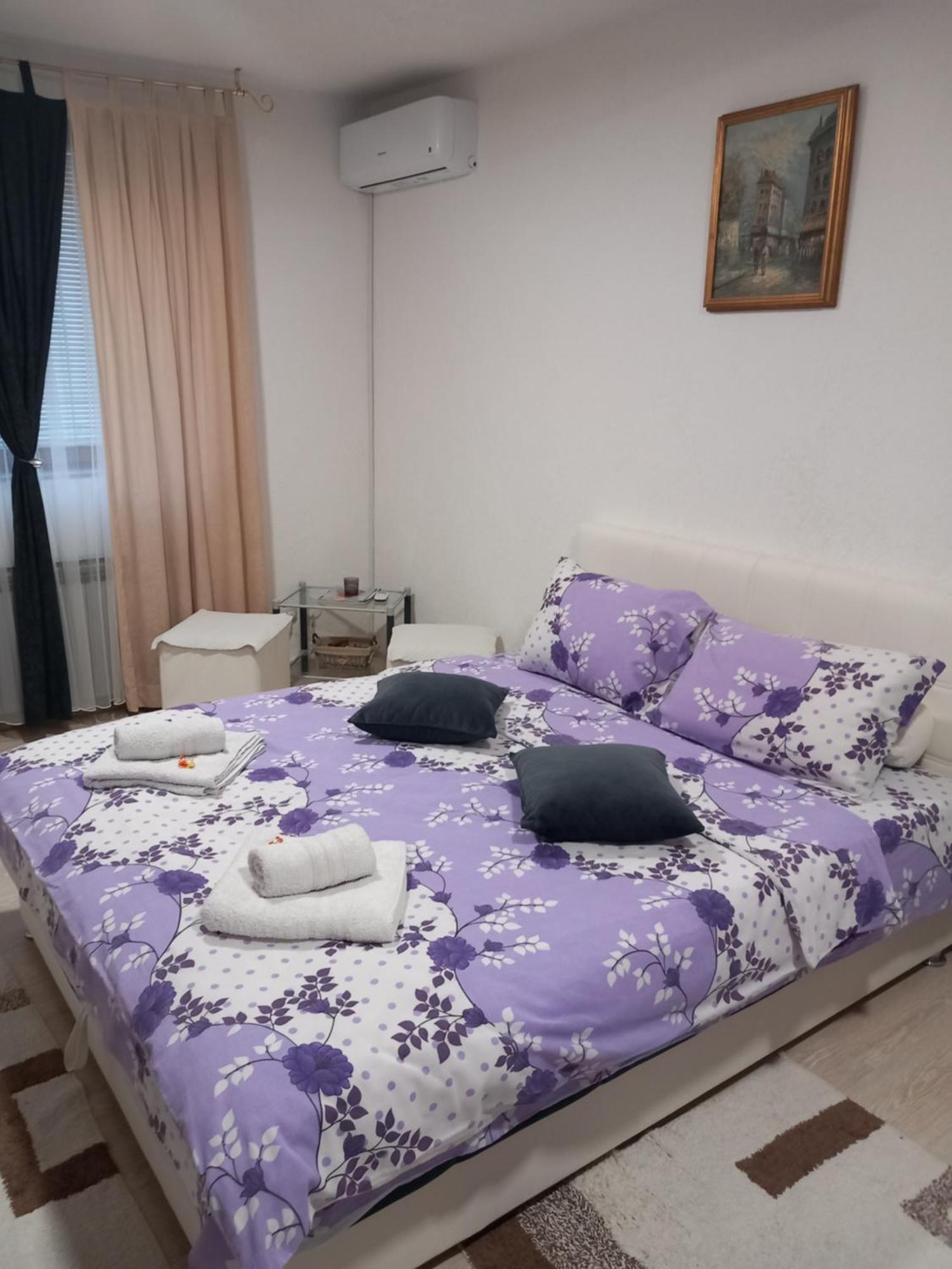 Apartman Azra Apartment Сараево Екстериор снимка